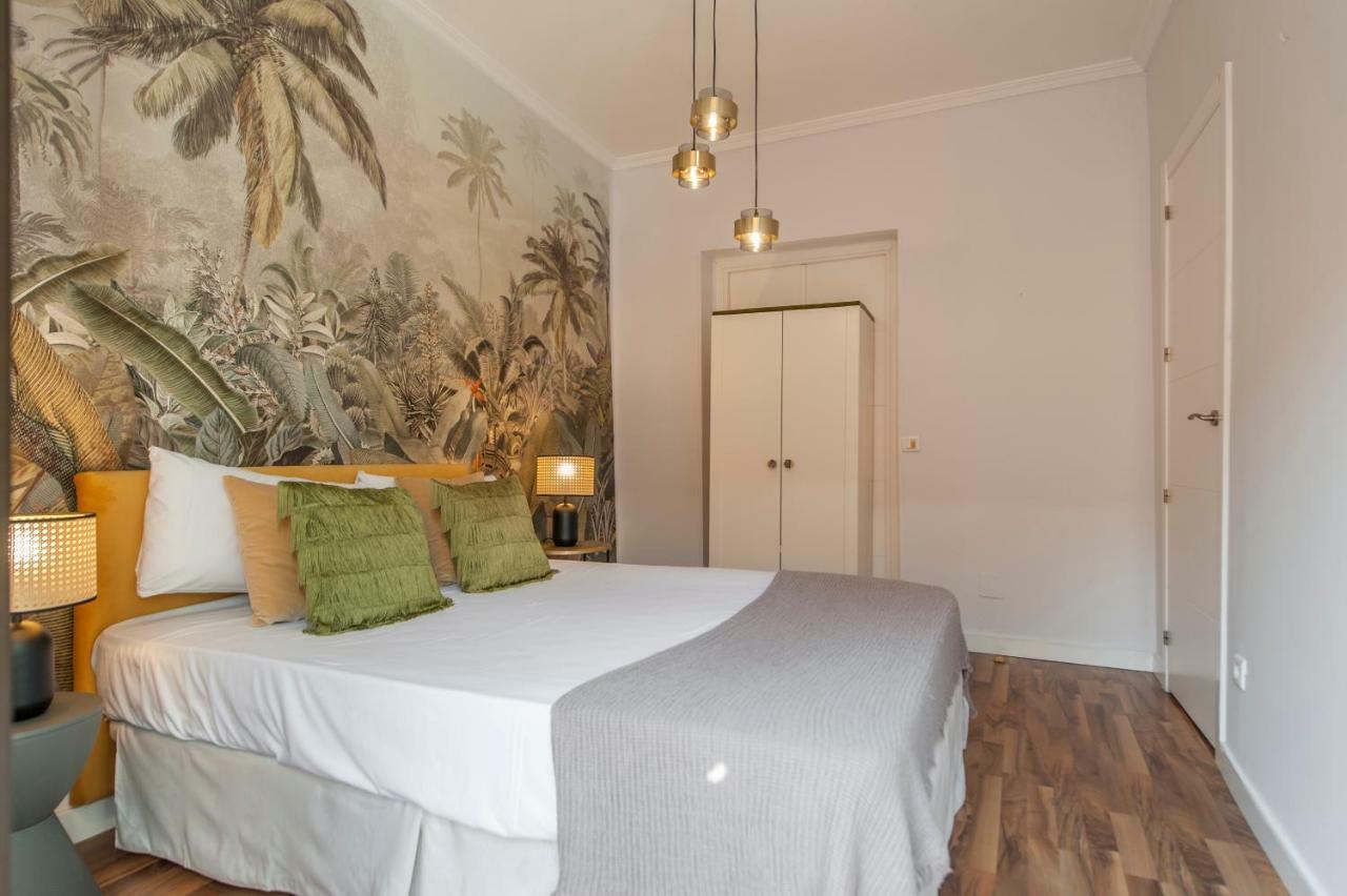 Palacio Real I Appartement Madrid Buitenkant foto